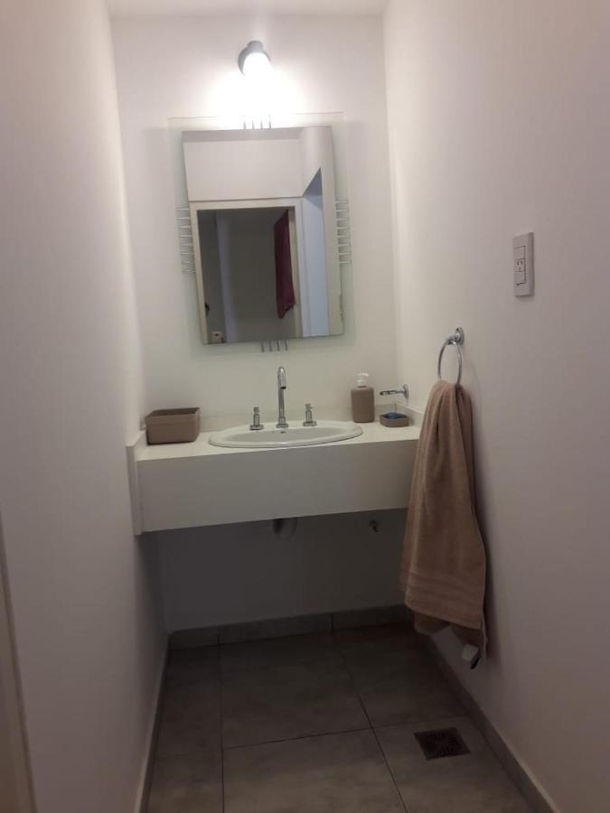 Depto Amoblado En El Centro De La Capital De Cordoba Apartment Bagian luar foto